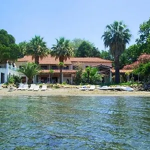 Otel Altin Camp & Park